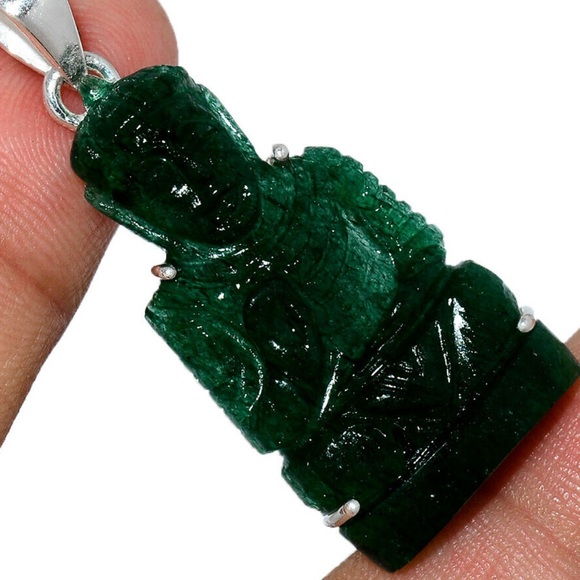 Hand carved malachite Buddha - Picture 2 of 2